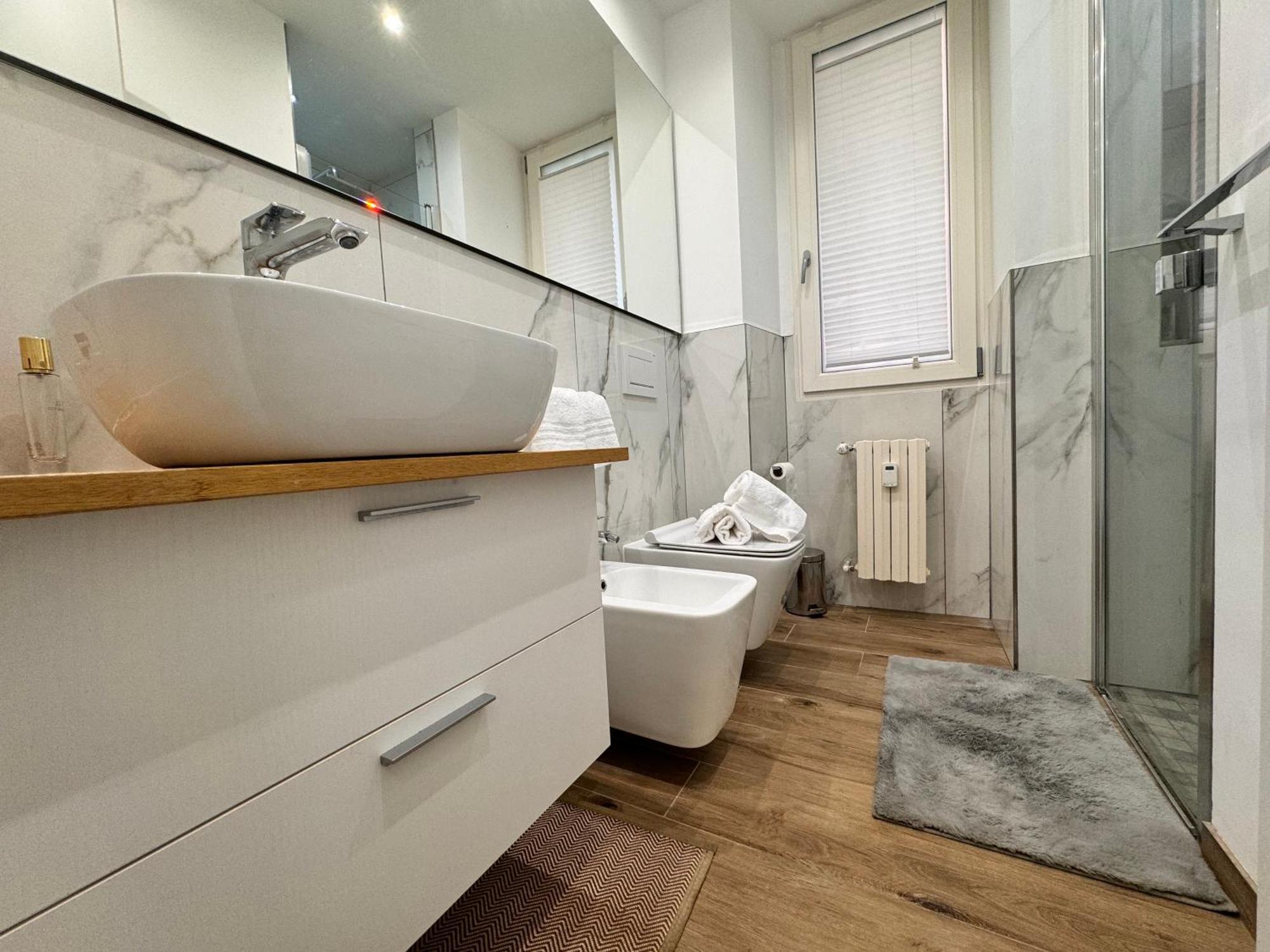 Casa Di Meg Appartamento A Milano Vicino Ai Navigli Екстериор снимка